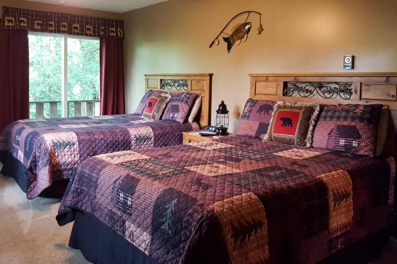 Natures Retreat With Hot Tub 7 Mi To Bryson City Whittier エクステリア 写真